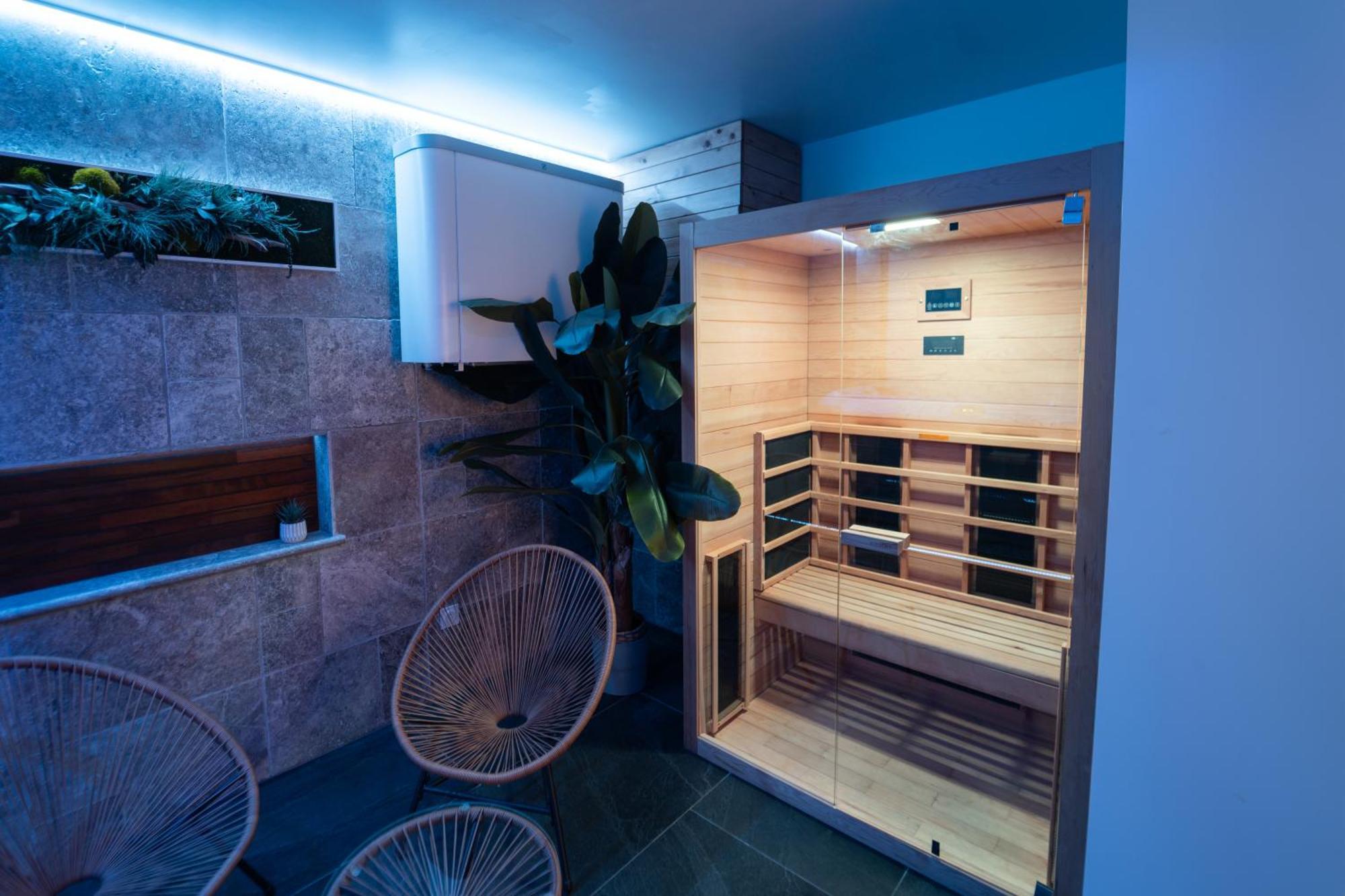 Loft 150 M2 Jacuzzi, Sauna Et Massage Blagnac Bagian luar foto